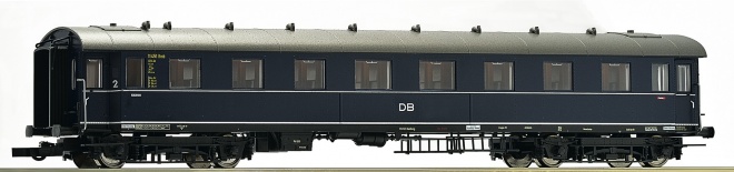 Passenger car 2nd class type 28<br /><a href='images/pictures/Roco/224995.jpg' target='_blank'>Full size image</a>
